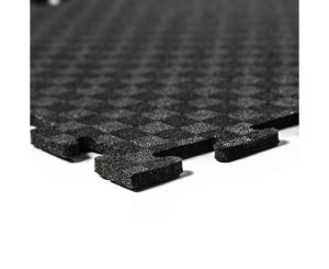 Обновленная модель мат-пазла с плотностью 100 кг/м3. Мат-пазл обеспечит отличную защиту вашего напольного покрытия от повреждений, которые могут возникнуть при использовании тренажеров. Кроме того, он обладает эффектом шумопоглощения, создавая идеальные у