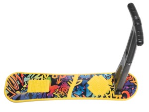 Снежный самокат NovaSport Шустрик - это отличный выбор для детей, которые хотят насладиться зимними развлечениями на снегу. Этот детский самокат специально разработан для использования на снежных поверхностях и обеспечивает максимальное удовольствие от ка