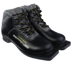 Ботинки 75 мм SPINE CROSS (кожа) размер 33.
Туристические лыжные ботинки, начального уровня, катание преимущественно классическим стилем, предназначены для активного отдыха, лыжных прогулок по лесу.
Часто данная модель используется для прокатов, на лыжны