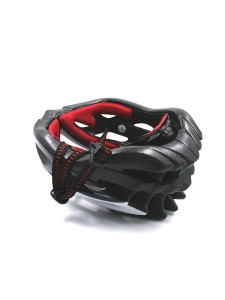 Шлем защитный FSD-HL008 (in-mold) L (54-61 см) чёрно-серый/600315. Шлем FSD-HL008 (in-mold), предназначен для защиты головы при ударах при катании на велосипедах, скейтбордах, роликовых коньках и т.п. Внешний слой – Поликарбонат. Внутренний, поглощающий э