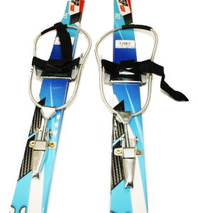 Детский лыжный комплект
Комплект предназначен для детей в возрасте от 3-х лет.Прост и удобен в применении. Лыжи: Конструкция: внешняя оболочка из ABS пластика,облегченный клин из переклееной древесины, шлифованная синтетическая скользящая поверхность,про