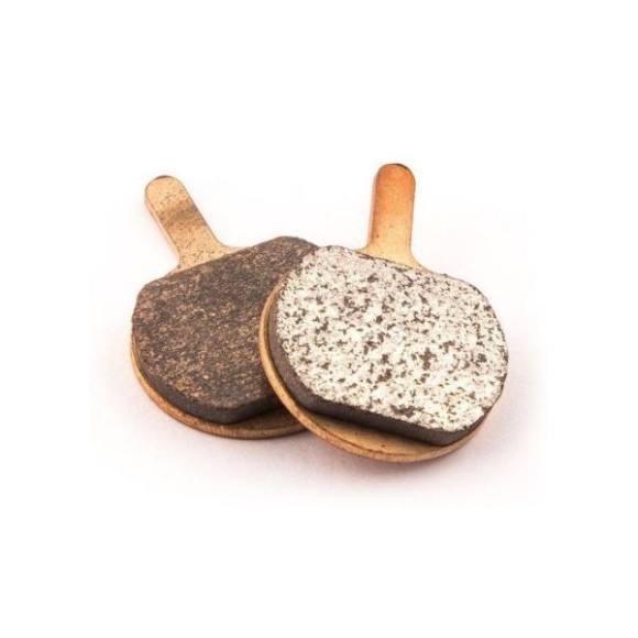 Качественные органические тормозные колодки Clarks VX800C предназначены для дисковых тормозов Magura Clara 2000 и Magura Louise 1999-2001, обеспечивают отличную модуляцию, эффективное торможение и низкий уровень шума в сухую погоду. Качественные органические тормозные колодки Clarks VX800C предназначены для дисковых тормозов Magura Clara 2000 и Magura Louise 1999-2001, обеспечивают отличную модуляцию, эффективное торможение и низкий уровень шума в сухую погоду.