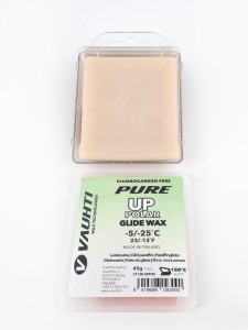 Лыжная мазь VAUHTI Pure UP POLAR твердая мазь скольжения для активных любителей лыжного спорта. Лыжный парафин изготовлен из высококачественных углеводородных компонентов, стеарата цинка, силикона. Мазь для лыж обладает прекрасными рабочими характеристика