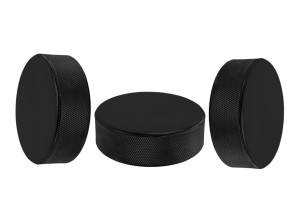 Шайба хоккейная взрослая упаковка 3 штуки.
Шайба хоккейная взрослая для игр и тренировок, упаковка 3 штуки.
Хоккейная шайба изготовлена из качественной, вулканизированной резины.
Характеристики данной шайбы для игры в хоккей соответствуют международным