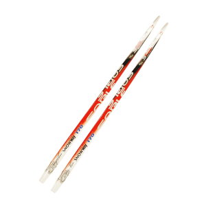 Пластиковые лыжи STC.
С насечкой.
В лыжах применяется отлично зарекомендовавшая себя технология ABS Cap.
Это покрытие, которое делает лыжи очень прочными и устойчивыми к торсионному воздействию (скручивание).
По сравнению с конструкцией «сэндвич», ког