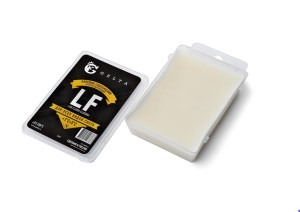 Парафин для лыж и сноубордов Gelta LF +1°С /+5°С.
Парафин предназначен для улучшения скользящих свойств лыж для любого снега при температуре воздуха выше 0°С.
Содержание фторуглерода: LF (Низкое содержание).
Быстро и просто наносится, защищает скользящую