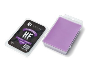 Парафин для лыж и сноубордов Gelta HF -1°С /-6°С.
Парафин предназначен для улучшения скользящих свойств лыж для свежего и падающего снега при температуре воздуха -1°С/-6°С и влажности выше 70 %.
Содержание фторуглерода: HF (Высокое содержание).
Быстро и