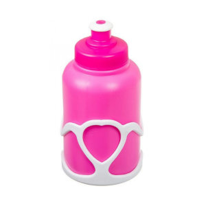 Детская пластиковая фляжка STG продается в комплекте с удобным флягодержателем. 
 
 Держатель крепится на руль велосипеда с помощью удобного хомута. 
 Бутылочка имеет специальный клапан, который открывается ртом. 
 
Материал изготовления: гипоаллергенный 
