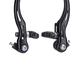 Тормоз ободной VBR-131S V-образный ПЕРЕДНИЙ сталь черный/510172. Тормоз ободной VBR-131S V-образный, передний, рычаги 110 мм. Простые и надежные тормоза для горных велосипедов начального уровня. Их легко настроить и обслужить в случае износа колодок. Длин