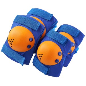 Комплект защиты RIDEX Loop Blue

Комплект защиты Loop от бренда RIDEX включает в себя защиту на локти, колени. Они легко и удобно фиксируются при помощи двух регулируемых липучек на резинке. Имеют плотный внутренний материал.Во время падения весь удар воз