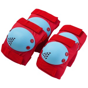 Комплект защиты RIDEX Loop Red

Комплект защиты Loop от бренда RIDEX включает в себя защиту на локти, колени. Они легко и удобно фиксируются при помощи двух регулируемых липучек на резинке. Имеют плотный внутренний материал.Во время падения весь удар возь