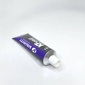 Клистер VAUHTI KF Violet +3/-8 С 60 гр
Клистер из серии KF с содержанием фтора для грубого влажного снега или искусственного снега.
Имеет отличные показатели держания и скольжения.
Диапазон температуры: +3/-8 °C
Вес: 60 гр