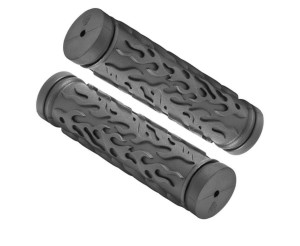 Грипсы XH-G58,125 mm/150163. Грипсы XH-G58, длина 125 мм, чёрная термопластичная резина. Поверхность данной модели грипс текстурная, что обеспечивает более удобный хват. Подходят почти к любым моделям велосипедных рулей. На сегодняшний день модель являетс